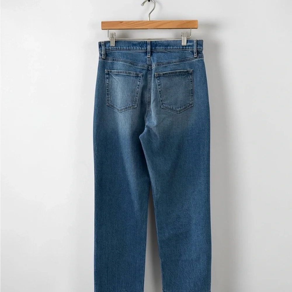 Ann Taylor LOFT High-Waist Straight Mom Jeans! Size 8! - Picture 3 of 6